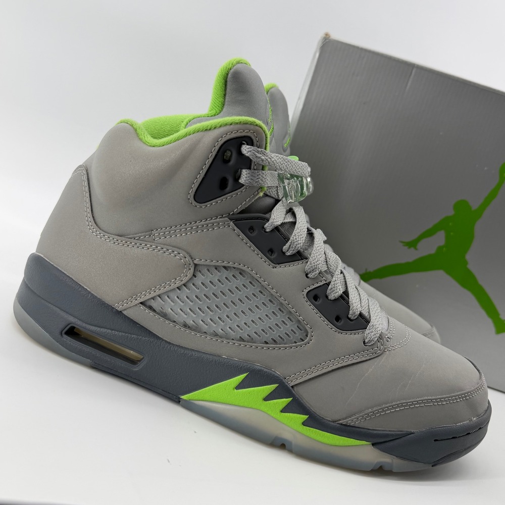 Jordan Air Jordan 5 Retro Men Size 9.5 "Green Bean" Sneakers with box DM9014-003